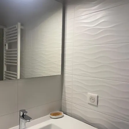 Contemporaine Pres De La Avec Jardin, Terrasse Et Wifi - Fr-1-22-359 Feriehus *